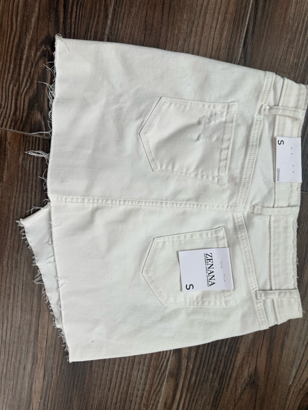 Zenana Outfitters White Denim Raw-Edge Mini Skort - Picture 7 of 12